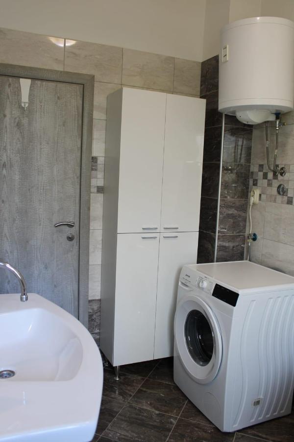 דונג'י סגט Apartments Renata מראה חיצוני תמונה